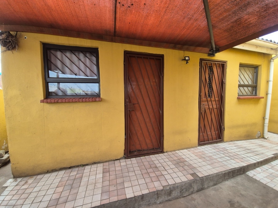 3 Bedroom Property for Sale in Kwazakhele Eastern Cape